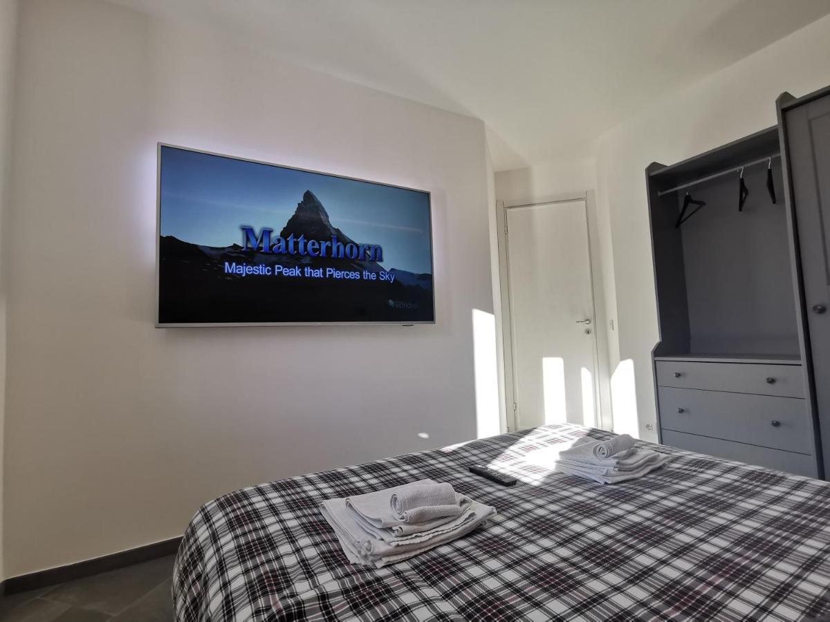 Aura Snowy Peaks Apartment At The Foot Of The Matterhorn - Cerviniaholidays-Com Брей-Червиния Экстерьер фото